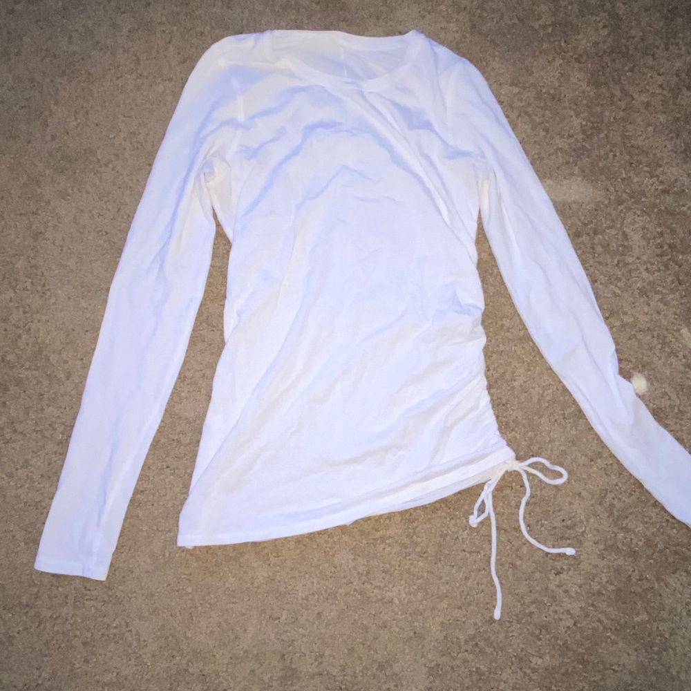 Lululemon workout top